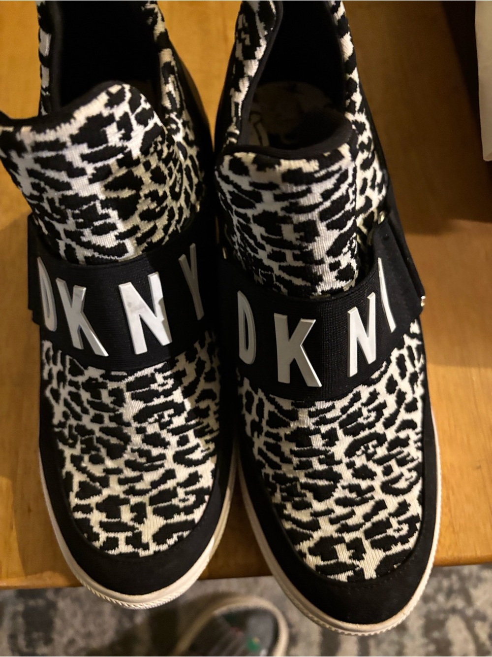 DKNY Black & White Slip-On Knit Platform Sneakers